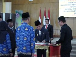 Peran Penting Kepala Sekolah: Bupati Sambas Melantik 58 Kepala Sekolah untuk Meningkatkan Kualitas Pendidikan