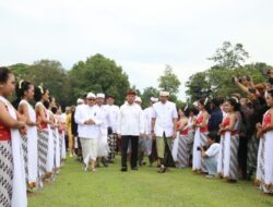 Sambut Toleransi Antarumat Beragama : Muhadjir Effendy dari Menko PMK Ikuti Upacara Tawur Agung Kesanga di Candi Prambanan