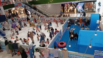 Libur Panjang Bencoolen Mall Bengkulu Hadirkan Snowland