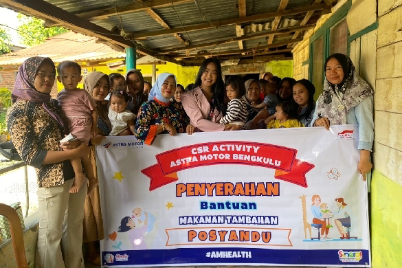 Penyerahan CSR Astra Motor Bengkulu, Bagikan Makanan Tambahan Bergizi Balita