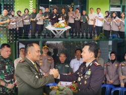 Dandim 0407 Berikan Surprise Kapolresta Deddy Nata pada HUT Bhayangkara Ke-78