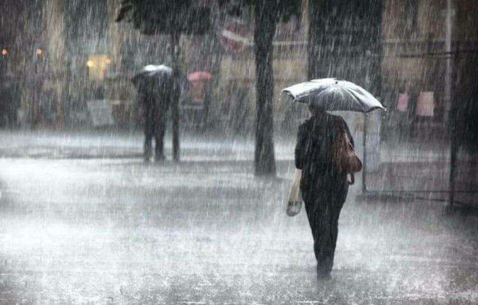 Ilustrasi hujan peringatan cuaca ekstrem