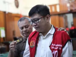 Hakim dapat Cibiran dari Waka Komisi III DPR Terkait Pemberian Vonis Gregorius Ronald Kasus Pembunuhan Dini Sera