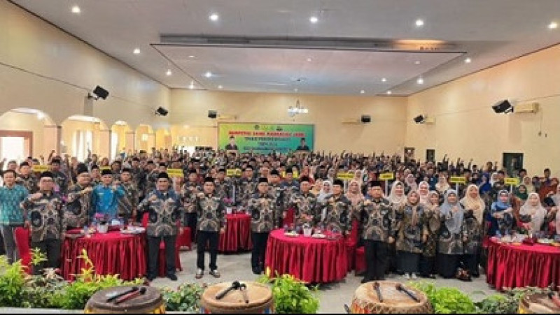 Foto bersama usai pengumuman pemenang KSM
