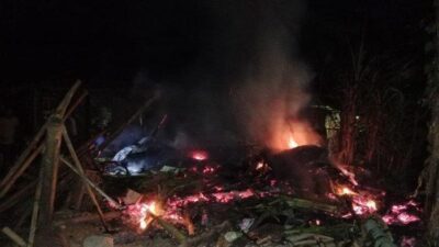 S warga Gunungkidul, DI Yogyakarta nekat bakar rumah orang tua akibat kesal tak diberi uang untuk bayar utang judi online