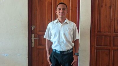 Yohanes Gama Marchal Lau alias Joni saat bersiap mengikuti tes masuk TNI AD di Kupang, Nusa Tenggara Timur