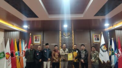 KPU DKI Tetapkan Dharma-Kun calon independen Pilgub Jakarta