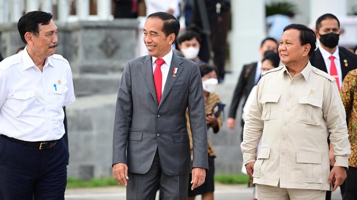 Foto Luhut Binsar Pandjaitan, Presiden Jokowi dan Prabowo Subianto