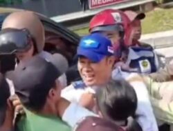 Adu Mulut Jukir Liar dan Petugas Dishub Pemkot Medan Terapkan Parkir Berlangganan