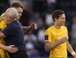 Curhatan Pelatih Timnas Australia: “Fans Kami Hanya 14 Orang, Saya Harus Pulang dan Berpikir Keras”