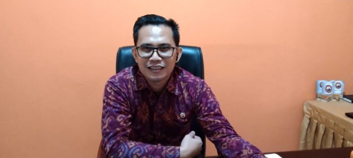 Ketua Bawaslu Kabupaten Buleleng Kadek Carna Wirata