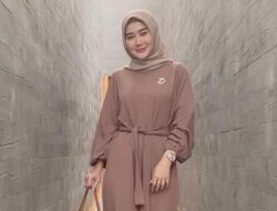 Teka-teki mengenai sosok yang disindir oleh Nikita Mirzani sebagai mantan PSK mulai terkuak. Marissya Icha akhirnya memberikan klarifikasi terkait pernyataan tersebut.