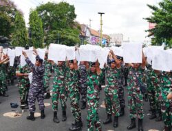 Pada Hari Batik Nasional, 1.000 personel TNI mencatat rekor MURI dengan melakukan kegiatan membatik secara serentak di Yogyakarta.