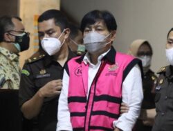 Eks Direktur Utama PT INKA, Budi Noviantara, telah ditetapkan sebagai tersangka dalam kasus korupsi dan segera ditahan.