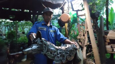 kecurigaan Seonggok Besi Rongsokan (pojokbandung.com)