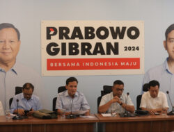 Prabowo menolak jika kabinetnya terdiri dari “omong-omong” saja. Wamenaker menyatakan bahwa jika ada yang tidak mengikuti perintah, mereka akan dievaluasi.