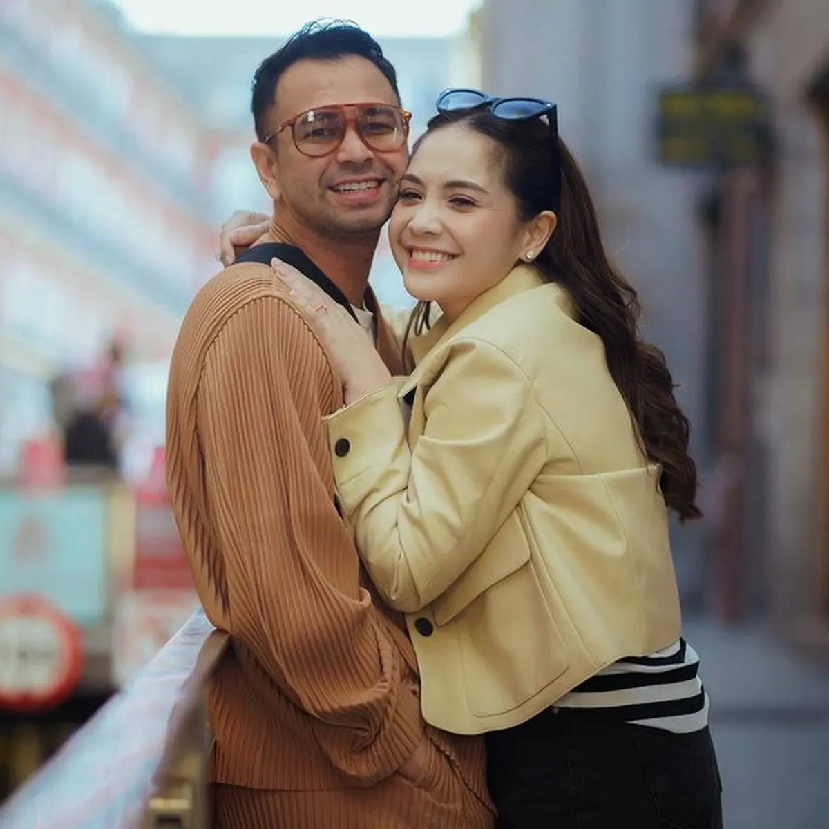 rafi ahmad dan istrinya gigi (fataya.co.id)