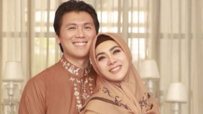 syahrini dan reino barack (foto matama.com)