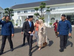 Hadiri Utusan Pelantikan Kepala Badan Raffi Ahmad dan Nagita Slavina Tiba di Istana Negara