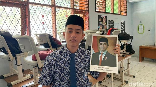 Siswa di Pangandaran mirip Gibran Rakabuming Raka