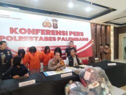 Polisi Amankan Komplotan Emak-Emak Curi Ratusan Pakaian di Pusat Perbelanjaan Palembang