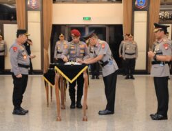 Kapolri Pimpin Sertijab Sejumlah Pejabat Polri, Rotasi Perkuat Soliditas Institusi