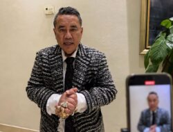 Hotman Paris Sampaikan Permohonan Maaf kepada Wartawan atas Pernyataannya